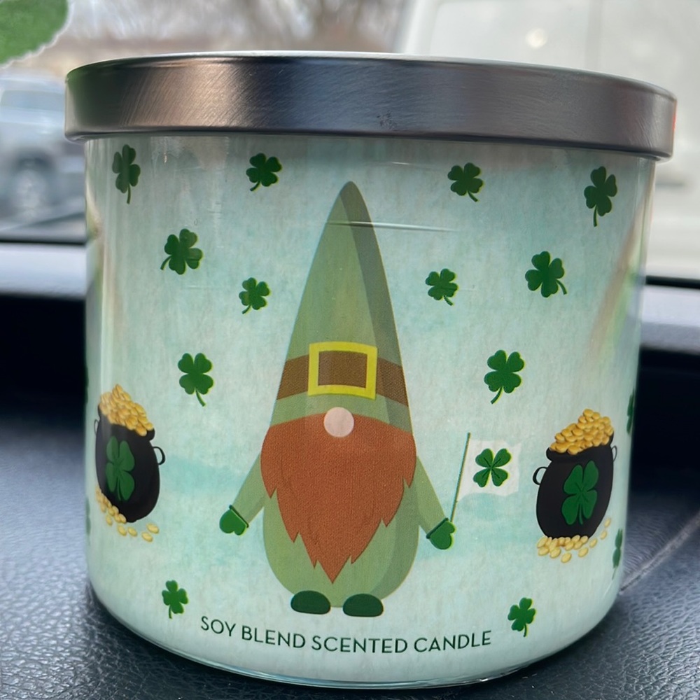 Huntington Home Pot Of Gold Gnome Soy Blend ascent Candle